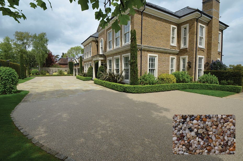 Clearstone resin bound driveway in Epsom