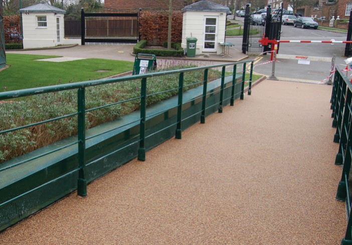 Resin pavement at Wimbledon tennis