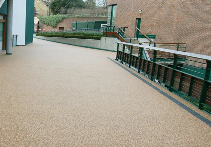 Resin bound surfacing at Wimbledon Tennis Club