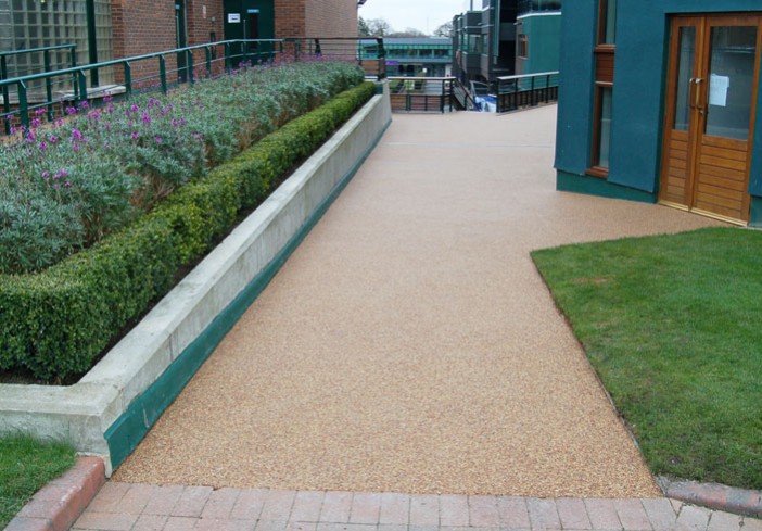 Resin pavement at Wimbledon tennis club