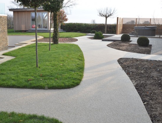 Resin bound paving at Saltmarsh house