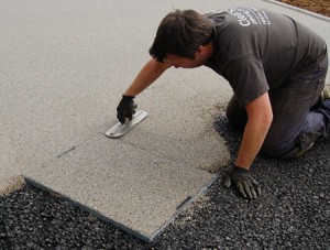 drain-inset-resin-bound-gravel