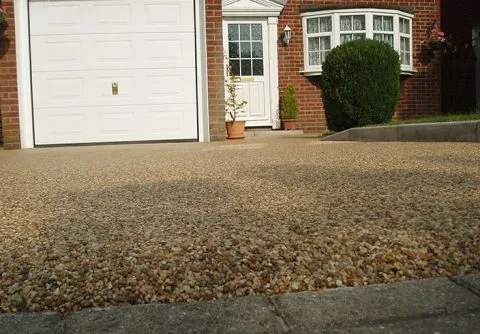 Orpington-Clearstone-low-ground-picture