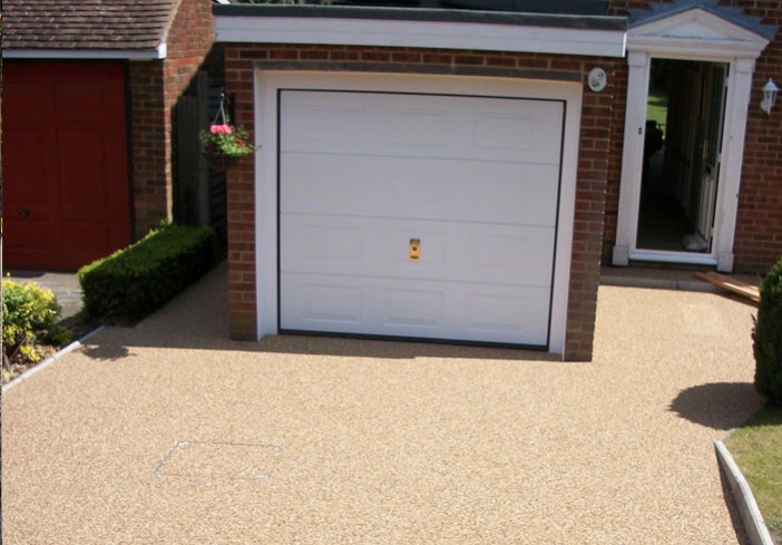 Orpington-Clearstone-Garage-picture