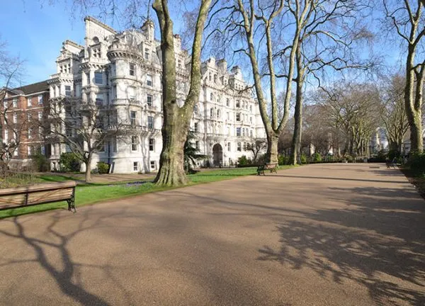 Resin bound paths for Middle Temple London Clearstone