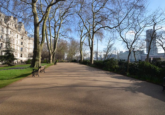 Resin bound paths for Middle Temple London Clearstone