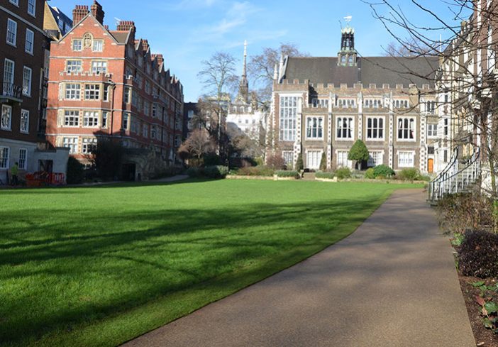 Resin bound paths for Middle Temple London Clearstone