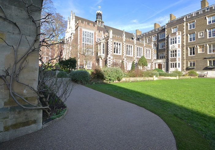 Resin bound paths for Middle Temple London Clearstone