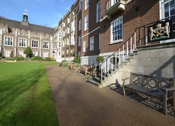 Resin bound paths for Middle Temple London Clearstone