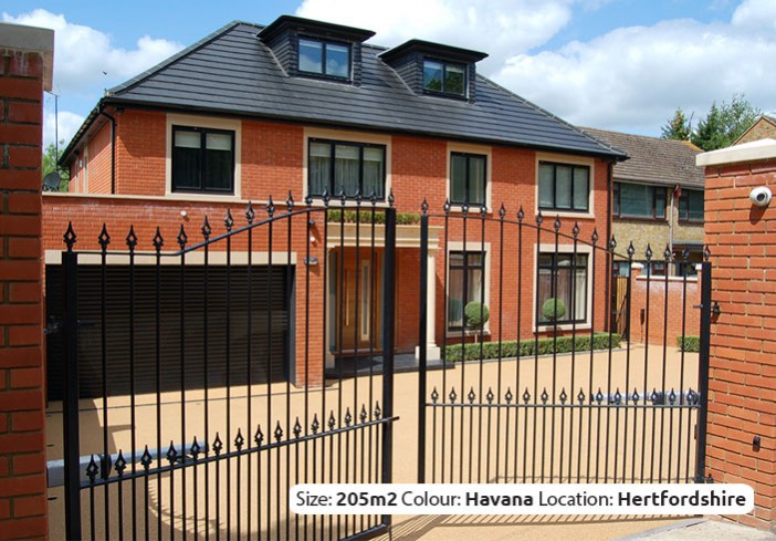 Resin Bound Driveway in Havan colour, Chorleywood, Hertfordshire by Clearstone