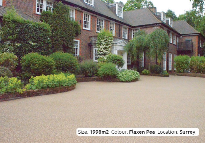 Resin Bound Driveway in Flaxen Pea colour, Wentworth, Surrey by Clearstone