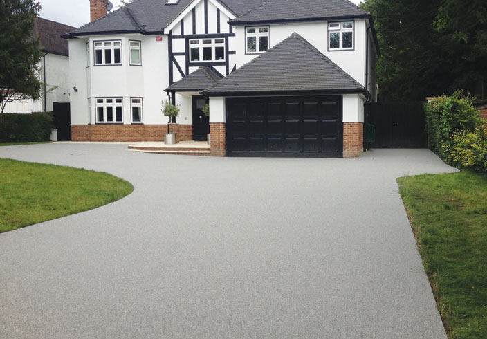 Resin Bound Gravel Driveway in Luna colour, Otford, Kent installed by Clearstone