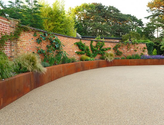 Resin Bound Gravel Driveway in Surrey by Clearstone