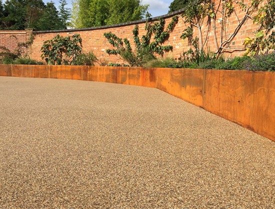 Resin Bound Gravel Driveway in Surrey by Clearstone