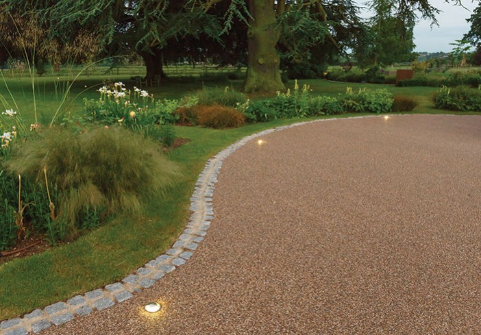 Resin Bound Gravel Driveway in Surrey by Clearstone