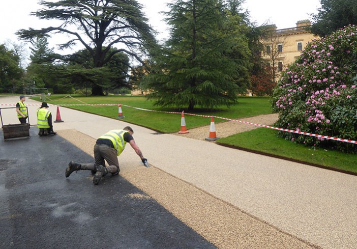 Installing resin bound roadway in Mocha at Osborne House for English Heritage