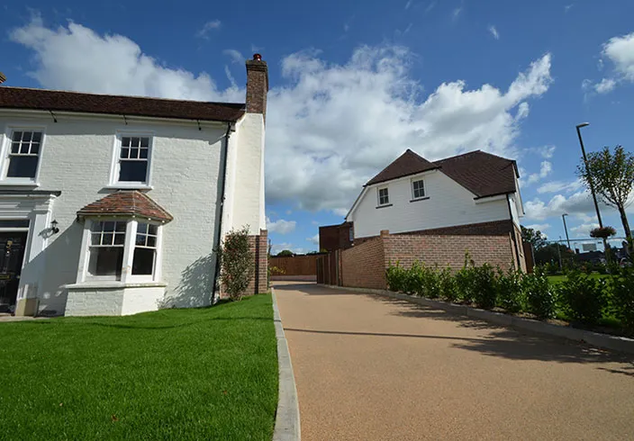 Resin bound roadway in Chesil installed by Clearstone for Sussex development