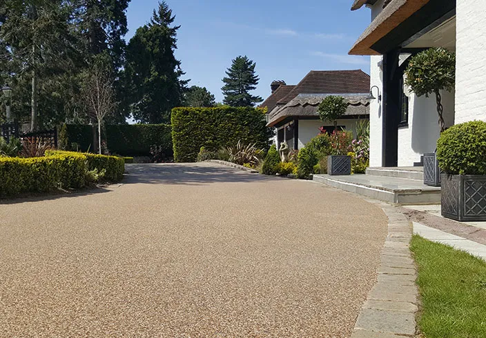 Resin bound drive for thatched cottage in Farnborough Park