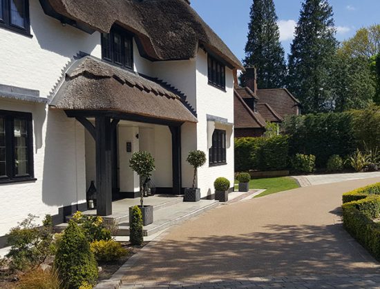 Resin bound drive for thatched cottage in Farnborough Park