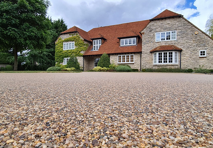 Resin bound drive Godalming Surrey