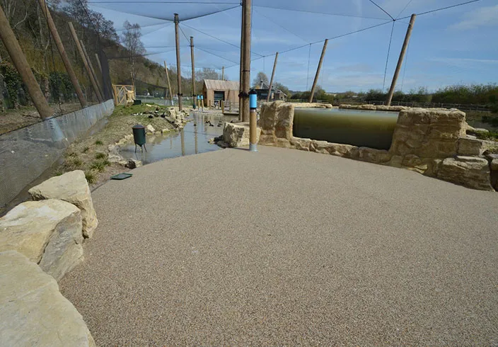 Arundel Wetland Centre Aviary permeable resin bound paths