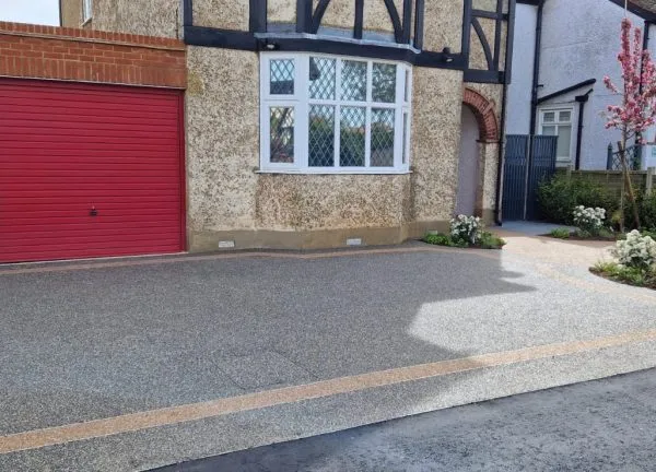 Gainsborough colour resin drive Clearstone