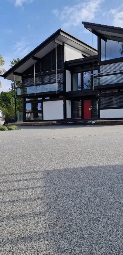 Resin bound driveway at a contemporary home, St George’s Hill, Weybridge, Surrey