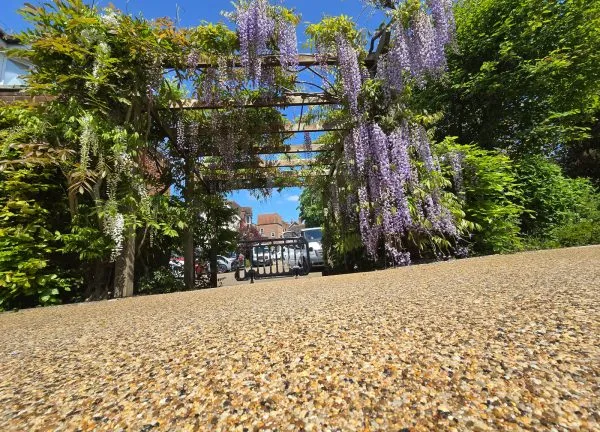 Resin bound shared paths and entrances at a residential development, Horsham