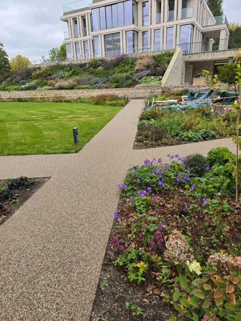 Second gardens, steps & access project - Clearstone