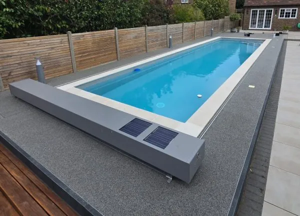 Metro range - resin bound swimming pool surround - horsham